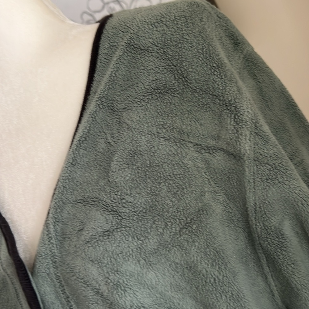 Vintage L.L. Bean Fleece Cardigan - Picture 3 of 8